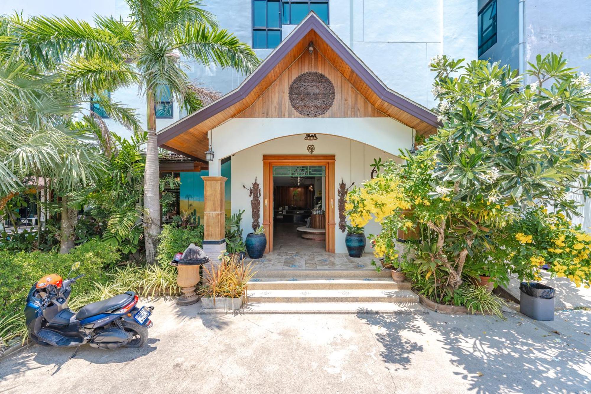 Coco Paradiso Phuket Sha Екстериор снимка